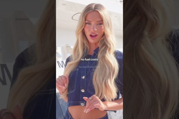 Iahturi de lux. Zero Hassle - The Miami Beach Yacht Club