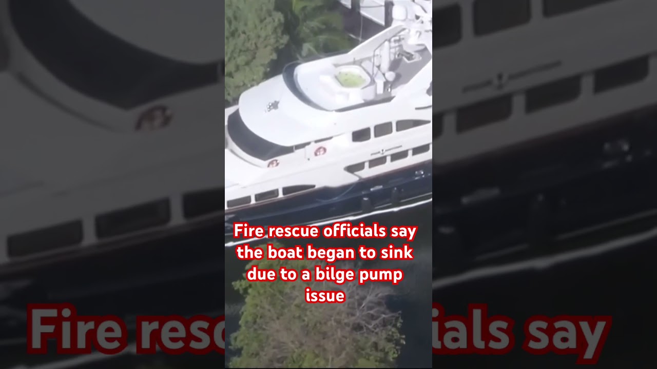 Iachtul începe să se scufunde de pe Fort Lauderdale. #Fortlauderdale #yacht #browardCounty