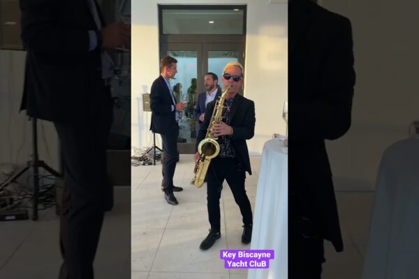 Evenimente de lux Yacht Club SAXOPHON Player 🎷 #ShortsVideo