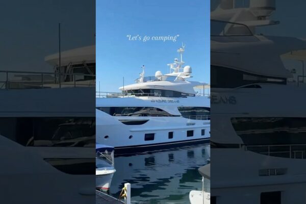 Putem merge în camping pe yacht 😅🛥️ #yacht #camping #Glamping #SoftLife