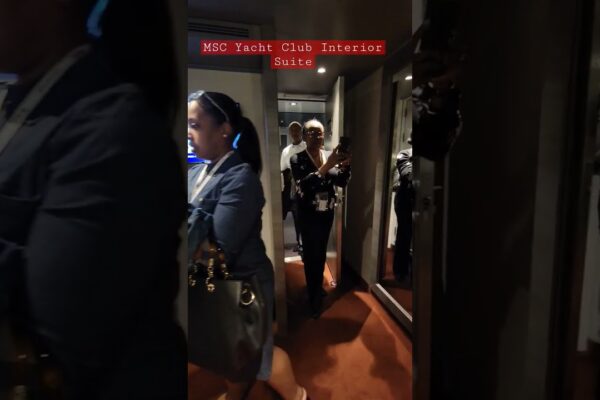 Cabina #15029 - MSC Yacht Club Suite Interior #MSC #MeraViglia #Cruise #NewYork #Vacation