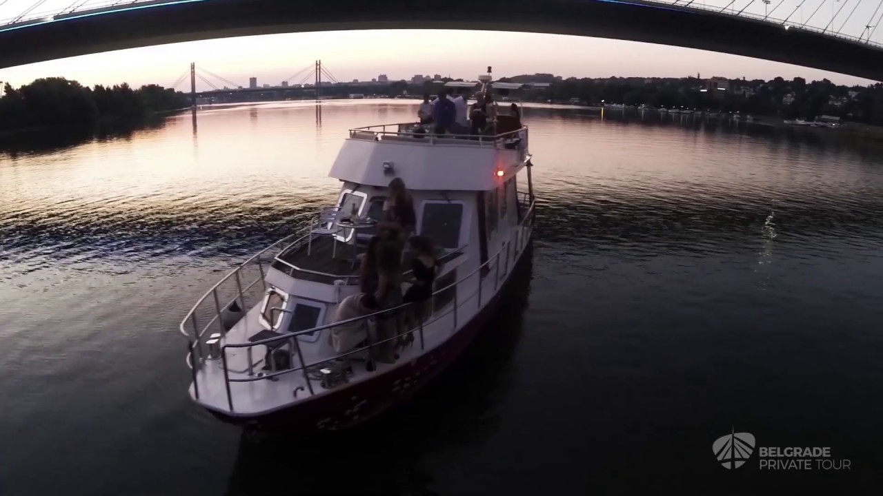 Croazieră privată de iahturi - Experiență Belgrad River