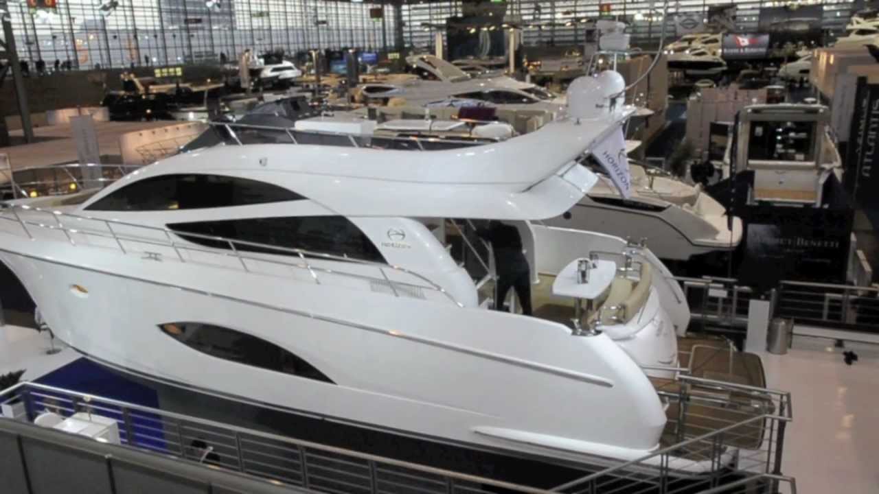 Horizon E54 de la Motor Boat & Yachting