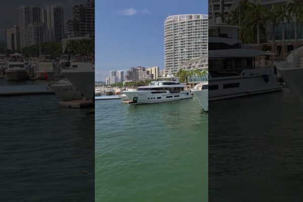 Experiența clubului internațional de iahturi Hongzhou. Călătorie cu iaht. #yachtlife #Hainan #China #PullManHotel