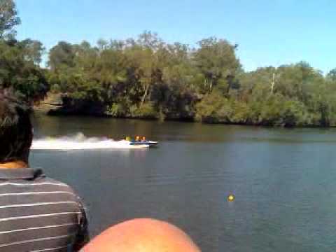 Get Wet Racing - Bridge to Bridge 2010 Crash