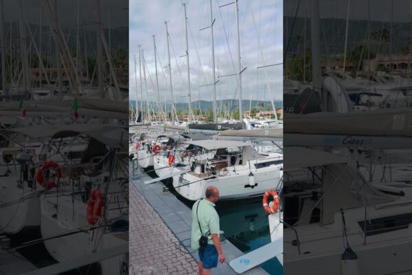 Yacht Club Sicilia #yacht #SEA #FUN #SHORTVIDEO #MERCEDESBENZ