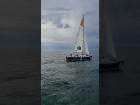 După 277 de zile, marinarul solo Jeremy Bagshaw (59) / SA / OE32 - „Olleanna” este încă acolo