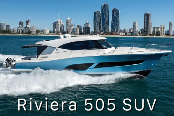 Amestecul perfect al unui flybridge și al unui iaht sport!