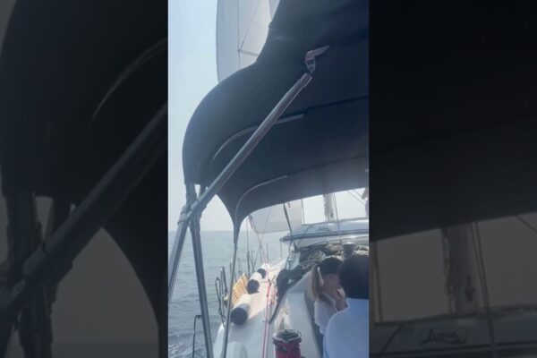 Închiriați o barcă cu pânze în Croația cu echipaj - Yachting alită