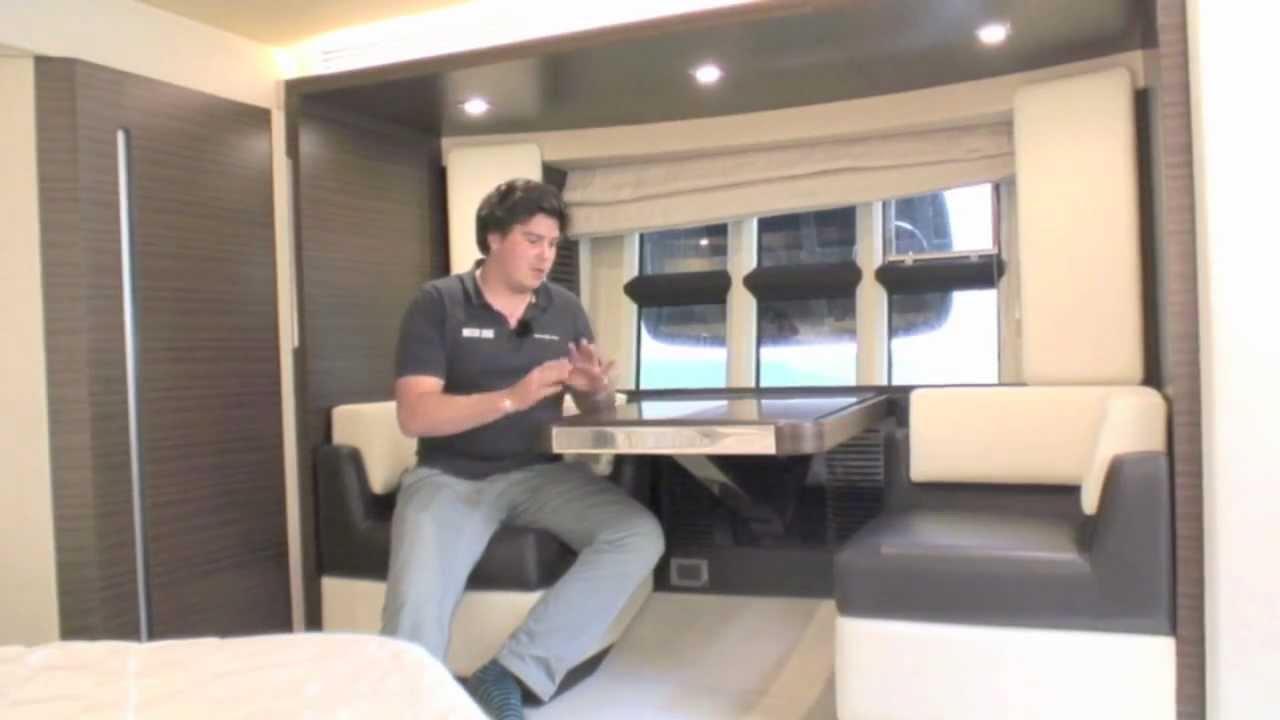 Azimut 55s de la Motor Boat & Yachting