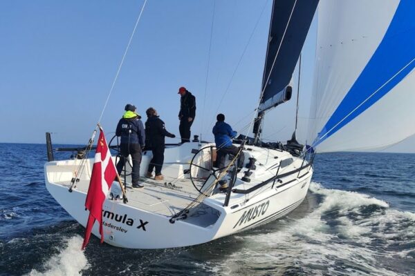 XR 41 a navigat cu 18 noduri - spune CEO -ul X -yachts în timpul testului