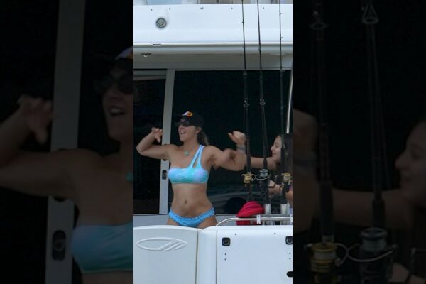 🌊🚢yacht mama își jenează fiicele! 😂📸 | Râul Miami | Barci din Miami. ✨📸