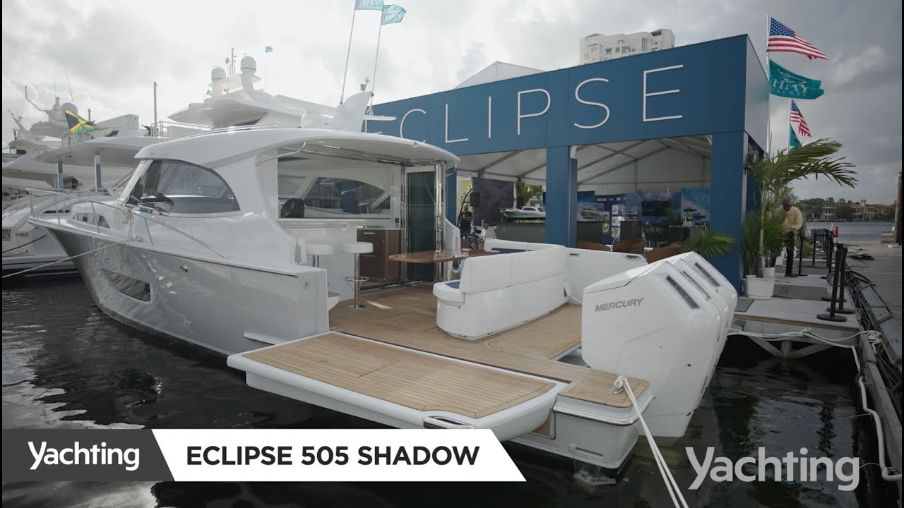 Yachting la bord: HMY Eclipse 505 Shadow