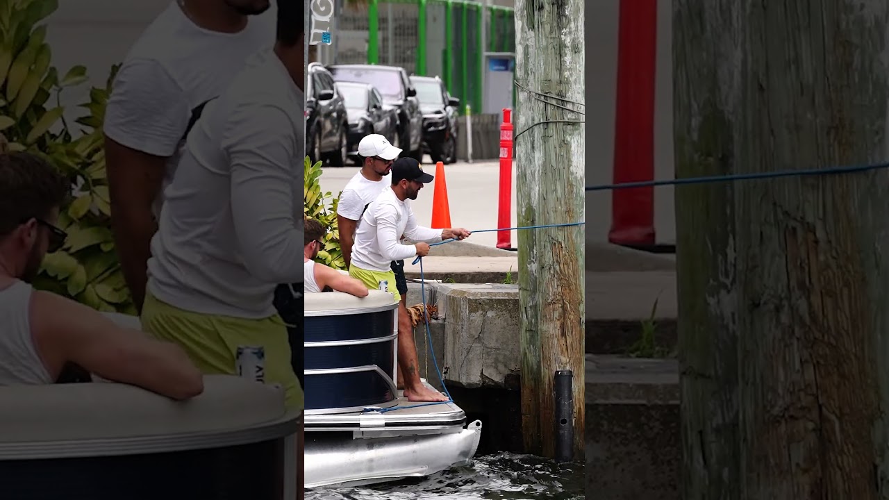 Frustrat! Marinarii se luptă cu un nod pe site -ul de andocare neautorizat din Miami!