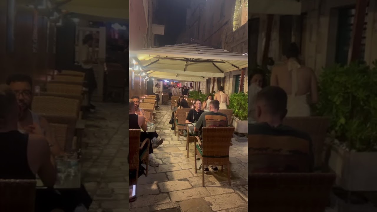 Hvar noaptea: mese, cocktail -uri și vibrații de coastă cu yachting alită