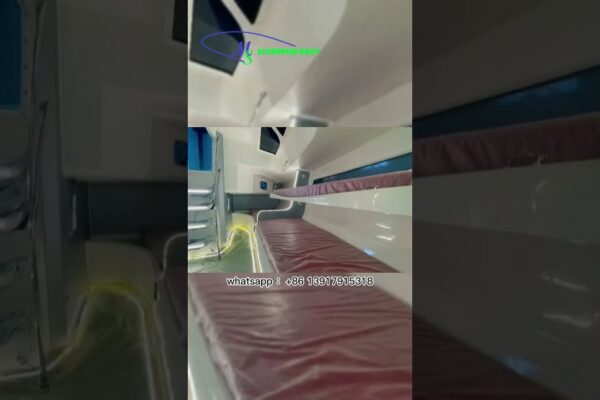 Barcă de navigare monohull de 40ft cu dane pentru 8. | MS Shipbuilding