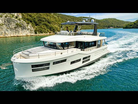 Tur de 1,8 milioane de lire sterline: Beneteau Grand Trawler 62