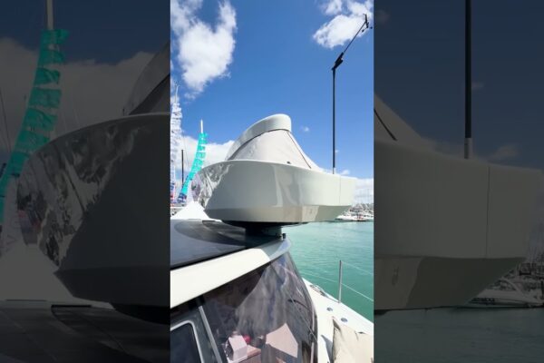 Lasă -ți răspunsul în comentarii ... #luxuryyachtlife #sailingyacht #yachty #luxurylifestyle #yacht