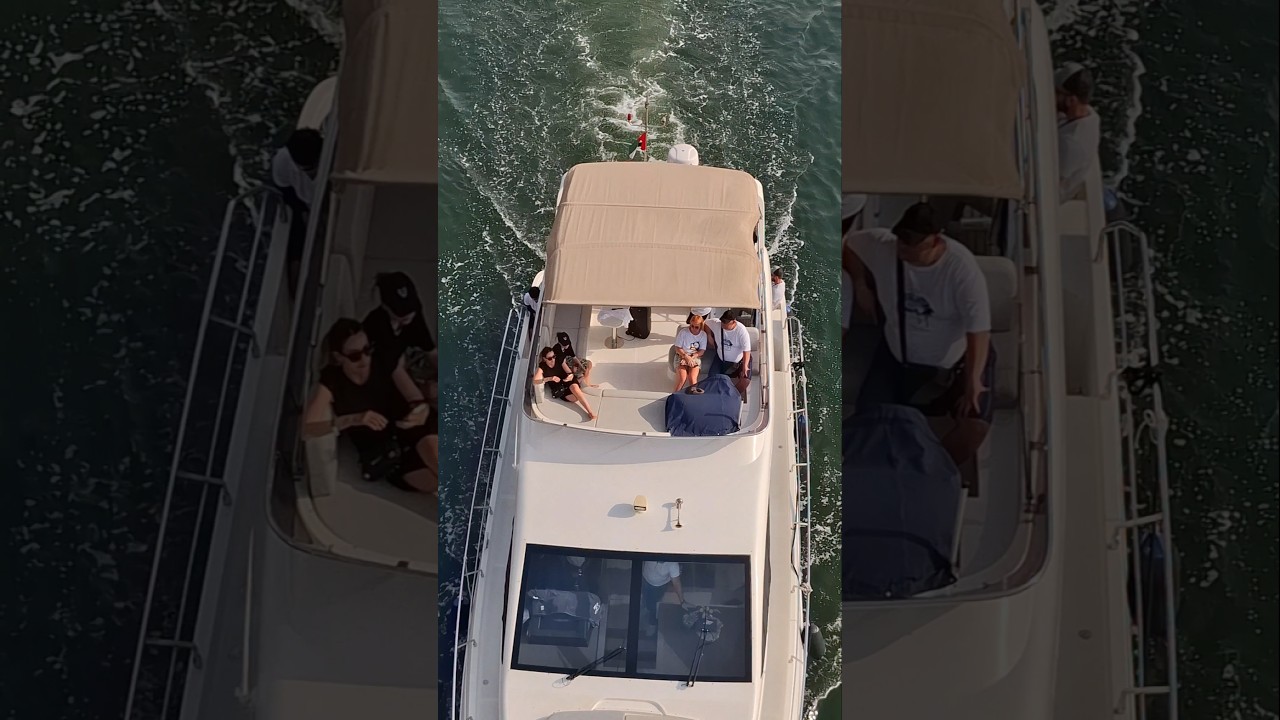 #DubaimarinaView #luxuryyachtlife #Boating #yachTieworld #Dubaimarina #DubaimarinaCruise #Dubailfe
