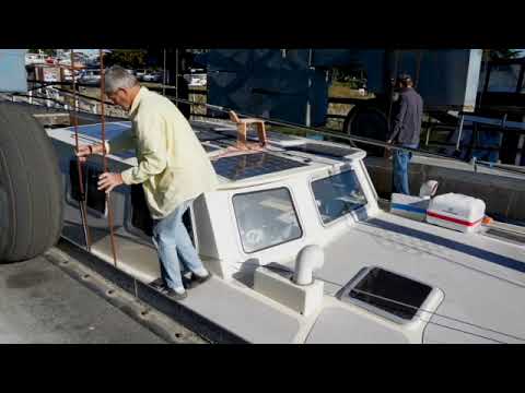 Scowbow Junk Rig Rosie G Launch 2:28:22, filmat de Andy Mogg