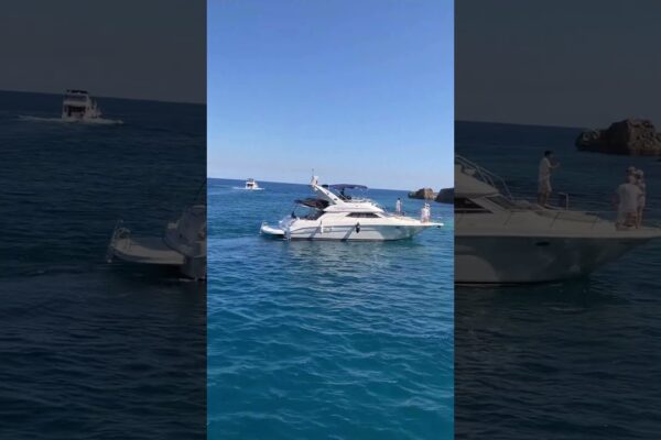 Peșteri #yattasarımı #yachtmaster #captain #yatdekration #yate #destellyate #teknetransferi