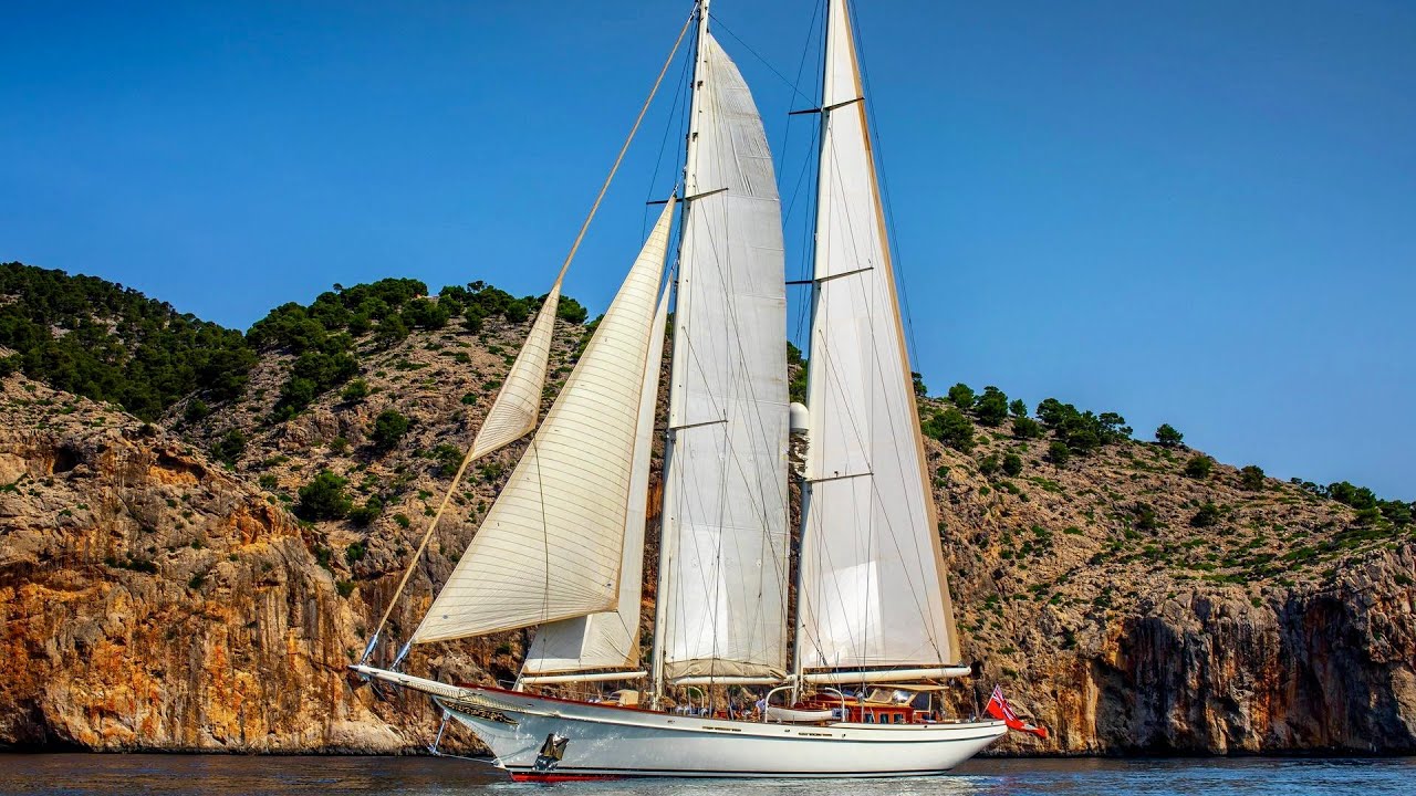 Tur superyacht de 6,8 milioane de euro: 1994/2019 44M Royal Huisman Schooner