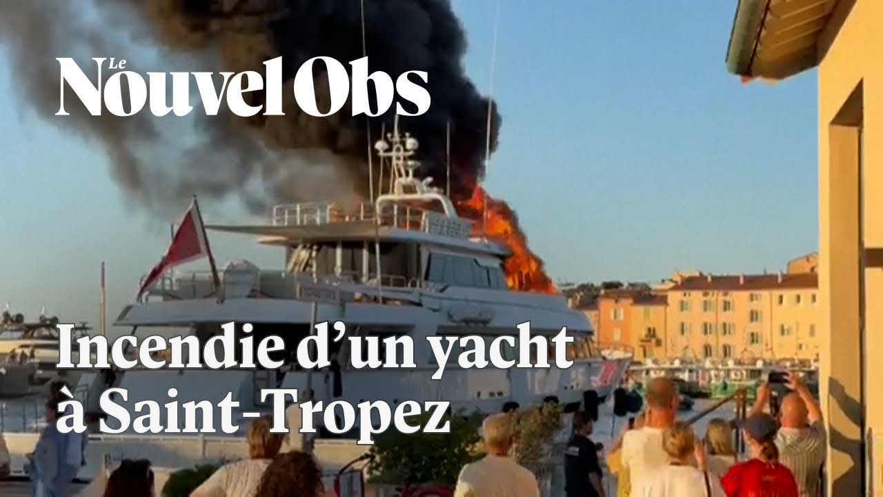 Un superyacht a luat foc în portul Saint-Tropez