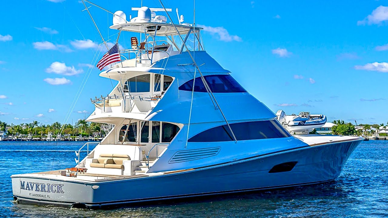 9,5 milioane USD Superyacht Tour: 2018 Viking 92 Skybridge