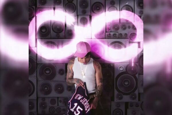 Plaqueboymax - Yacht (vizualizator)