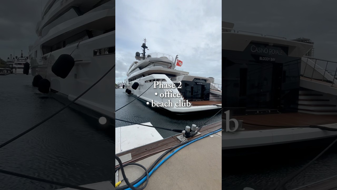 Yacht Club.