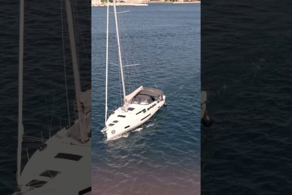 D-marin | Mandalina | De la marea deschisă la calmul de coastă