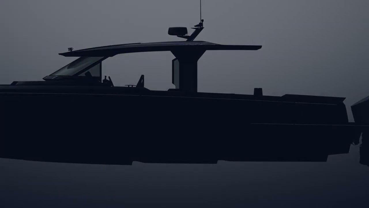 Tracia Label | 400 GTS Global Debut la Cannes Yachting Festival