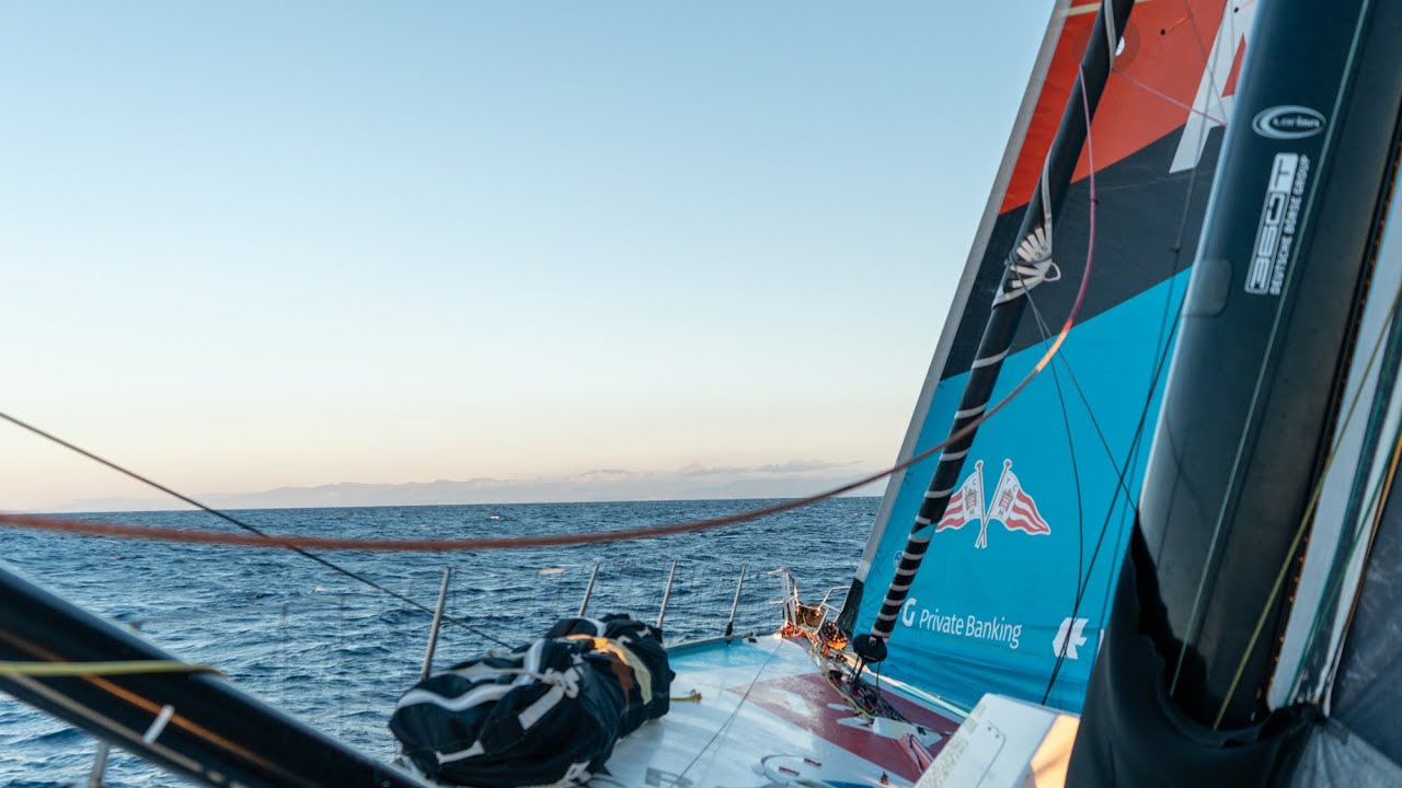 Echipa Malizia | Știri la bord | Ocean Race Europa | Leg 3 | Ziua 4 | Feedarea cu barca #1