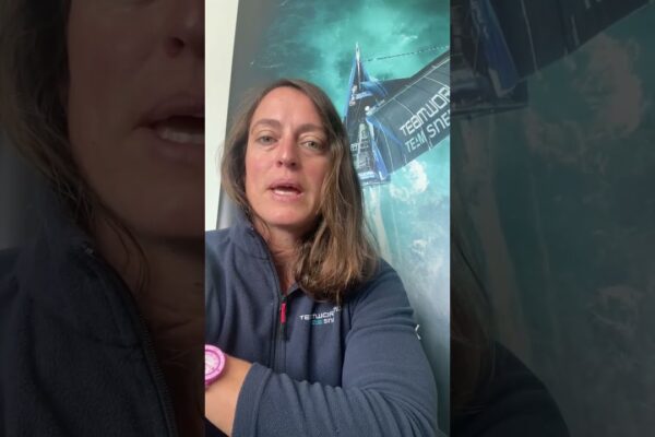 Un mesaj rapid de la Justine Mettraux ... #Oceanracing #Oceanrace #sailing #sailingLife #BoatLife