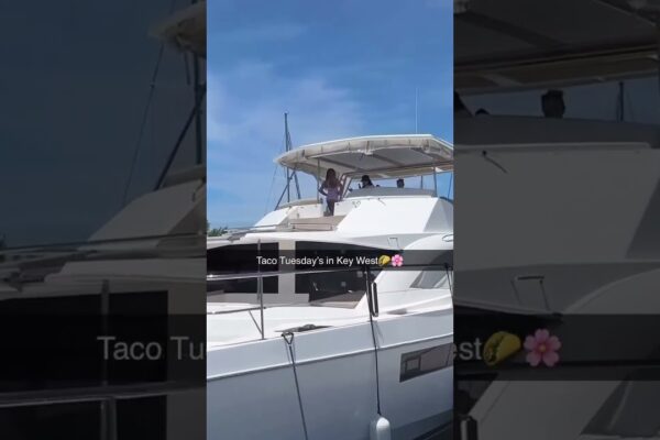 Am crezut că este marina era pește #marina #influencer #yacht #yachtlife #keywest