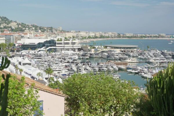 Prințesa Yachts la Festivalul de Yachting Cannes 2025