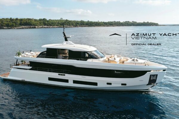 Azimut Grande 30 METRI | Stil de viață super real