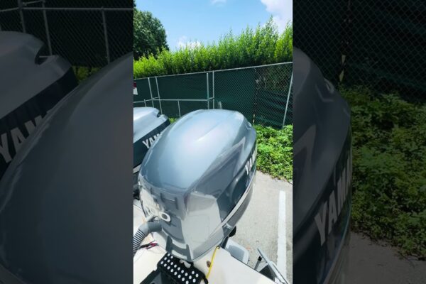 2005 Pursuit 2670 Denali LS | Yachting de top albastru