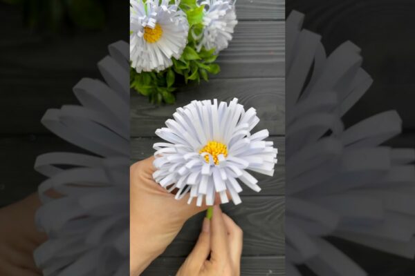 Flori ușoare de hârtie 💥 Craft de hârtie DIY 💥 #SHORTS
