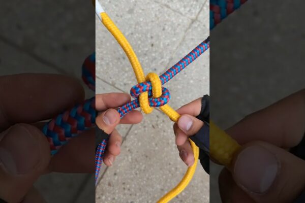 🔥Square Knot - Un truc esențial de care toată lumea are nevoie! #knot #shorts