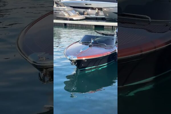 Riva la Festivalul Yachting Cannes
