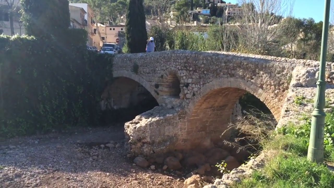 Vizitarea Orașului Vechi Pollenca Inc Magnific Drone Filme, Mallorca