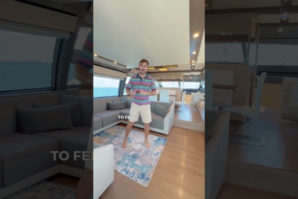 75 Ferretti: Cel mai bun iaht pentru Charter în Miami?