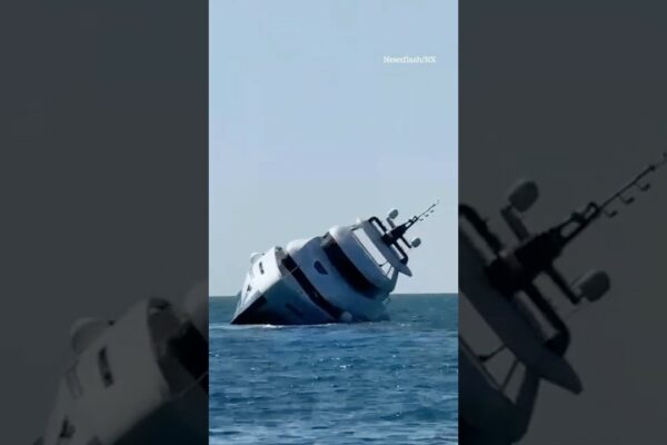 Momentul horror Yacht de lux se captează și se scufundă pe fetiță Voyage off Brit Hotspot #yacht