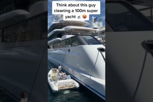 Ai lucrat vreodată pe un iaht? #short #yacht