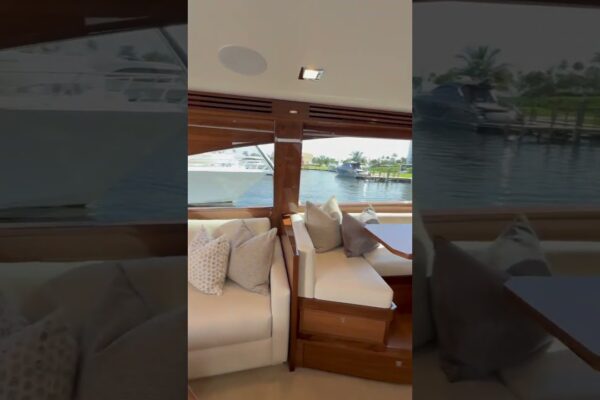 Urcă-te la bordul unei legende a pescuitului sportiv! Excursie un Viking 68 Convertible cu SI Yachts la FLIBS 2025