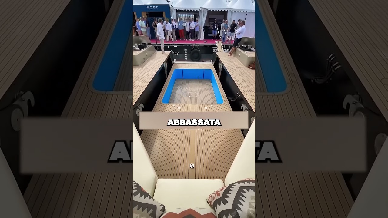AȘA SE UMPLE PISCINA UNUI YACHT