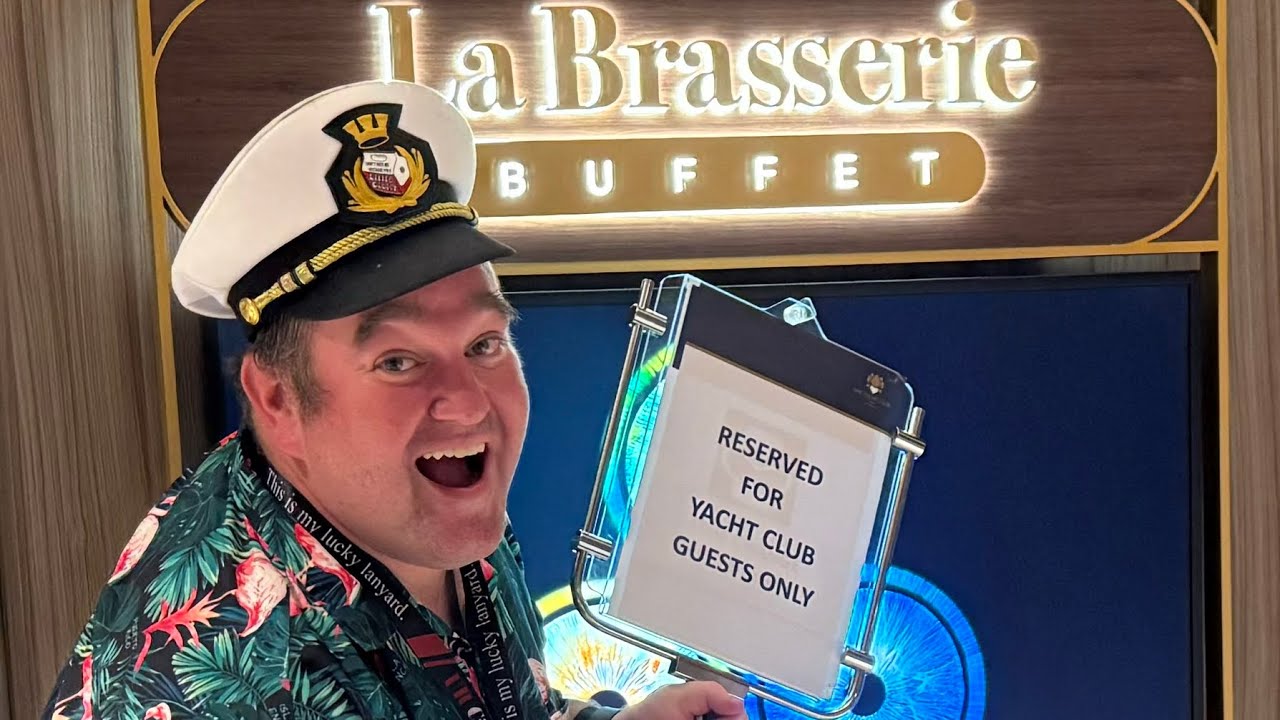 Recenzie despre La Brasserie Yacht Club Dining On World America: mese rafinate într-un bufet! #mscworldamerica