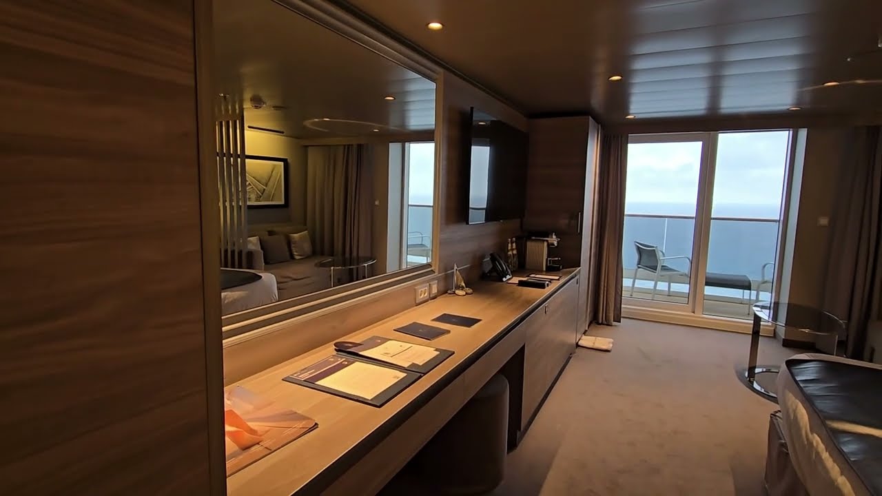 Suită Deluxe MSC World Europa Yacht Club 18009