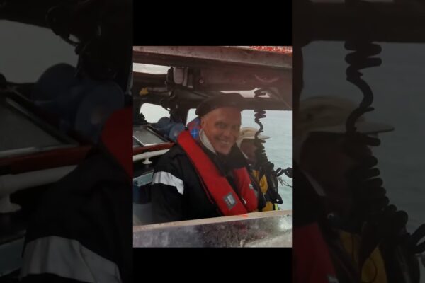 Ceasornic la mare - 1957 Barcă de salvare